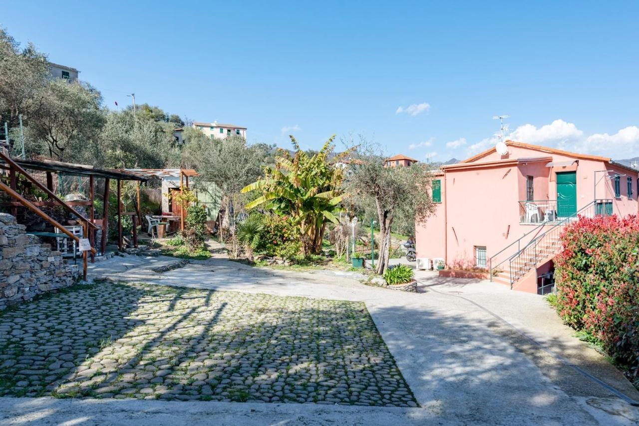 Alla Casa Rosa, Peaceful Apartment Surrounded By Greenery With Free Parking, Wifi & Air Conditioning 拉帕洛 外观 照片