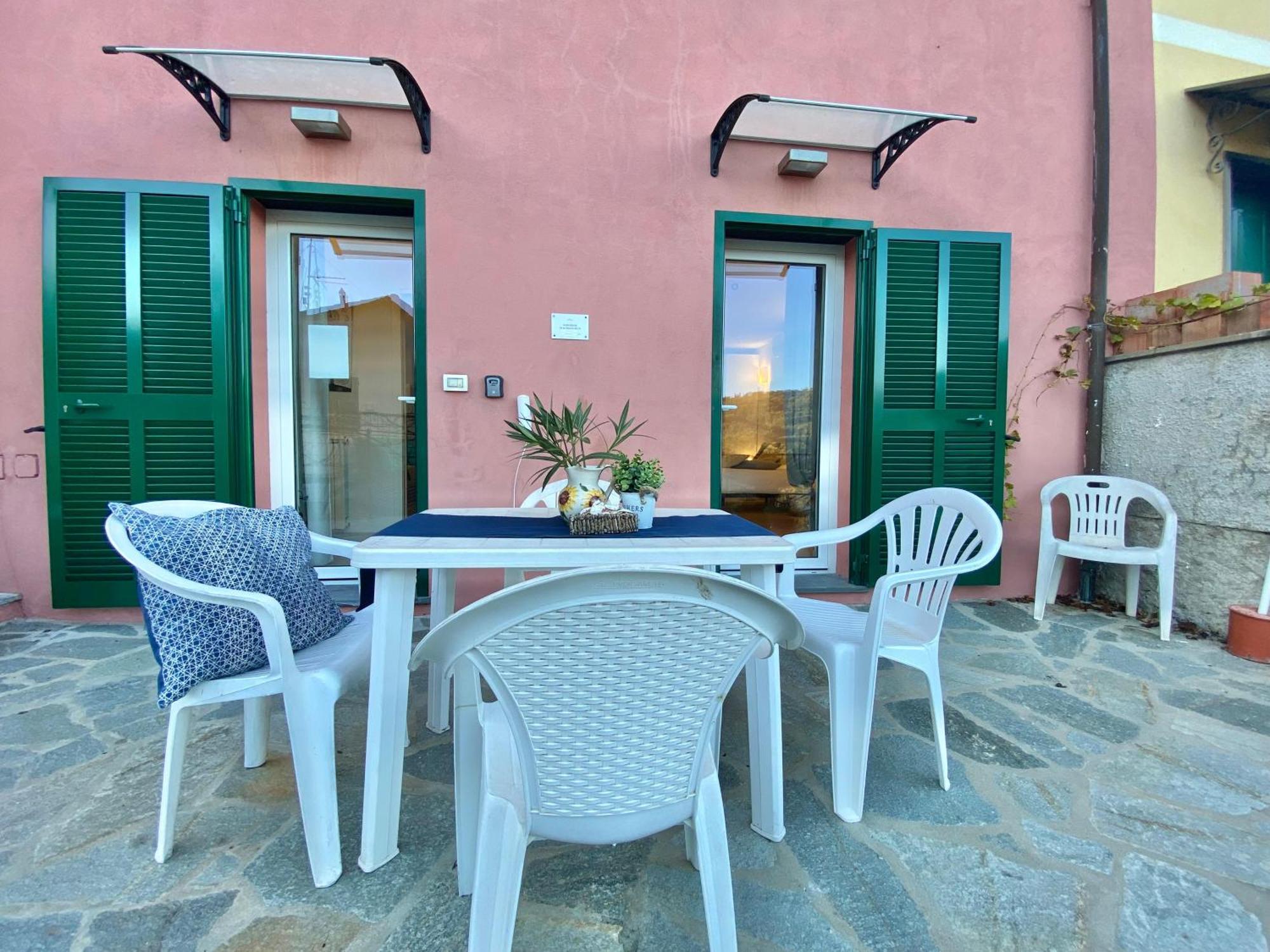 Alla Casa Rosa, Peaceful Apartment Surrounded By Greenery With Free Parking, Wifi & Air Conditioning 拉帕洛 外观 照片