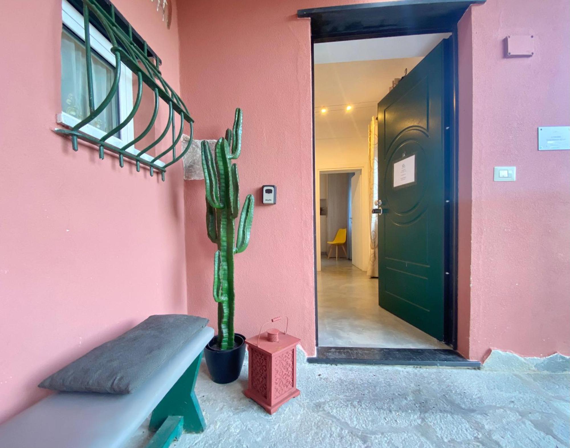 Alla Casa Rosa, Peaceful Apartment Surrounded By Greenery With Free Parking, Wifi & Air Conditioning 拉帕洛 外观 照片